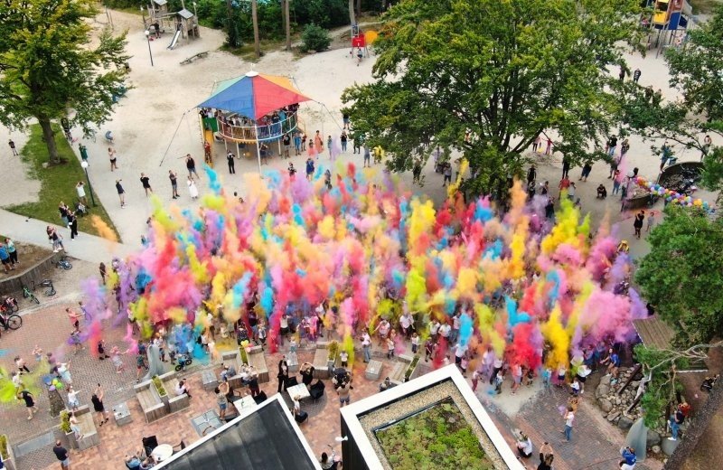 Hoera! De Berenkuil bestaat vandaag precies 73 jaar!