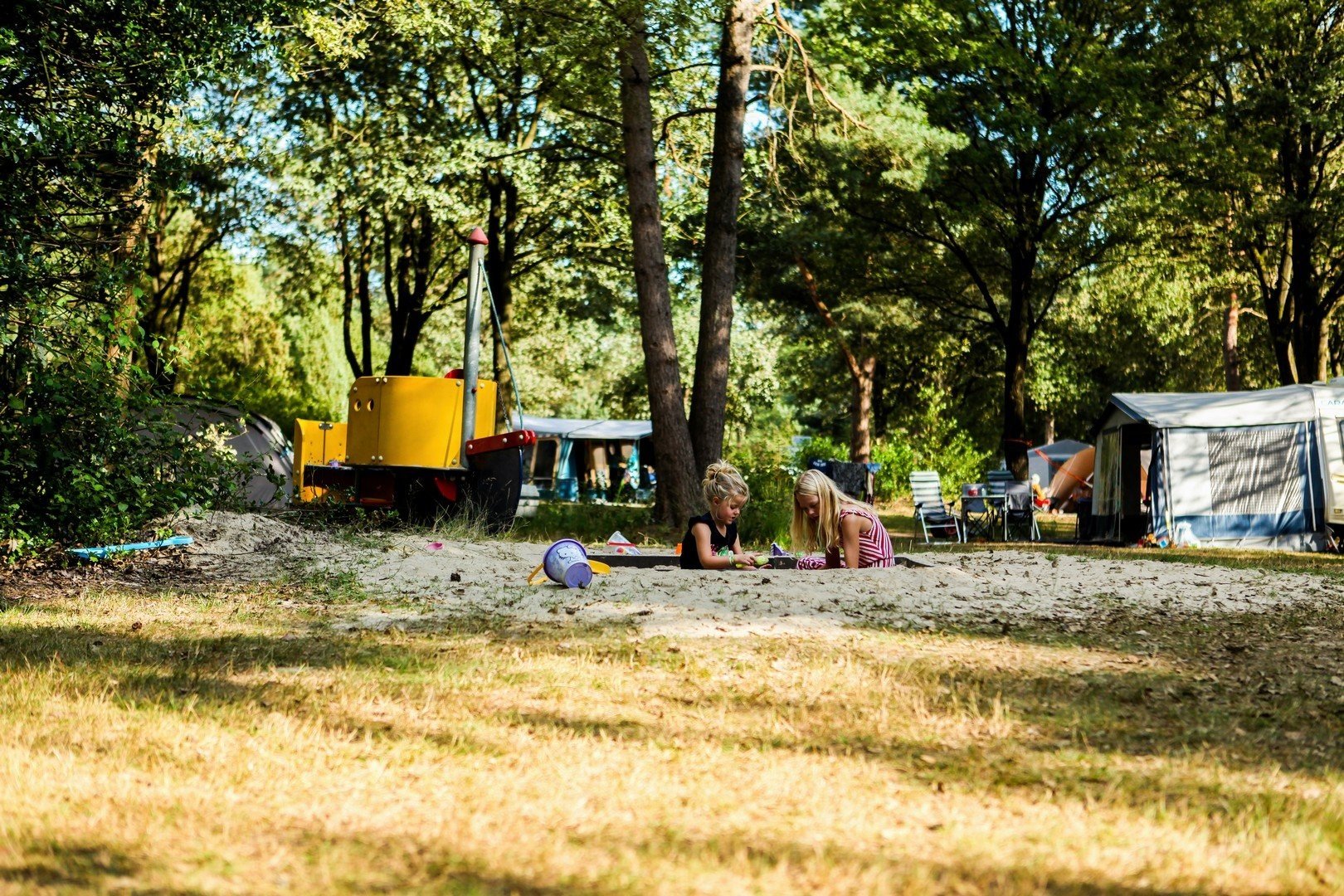 Kamperen berenkuil 14