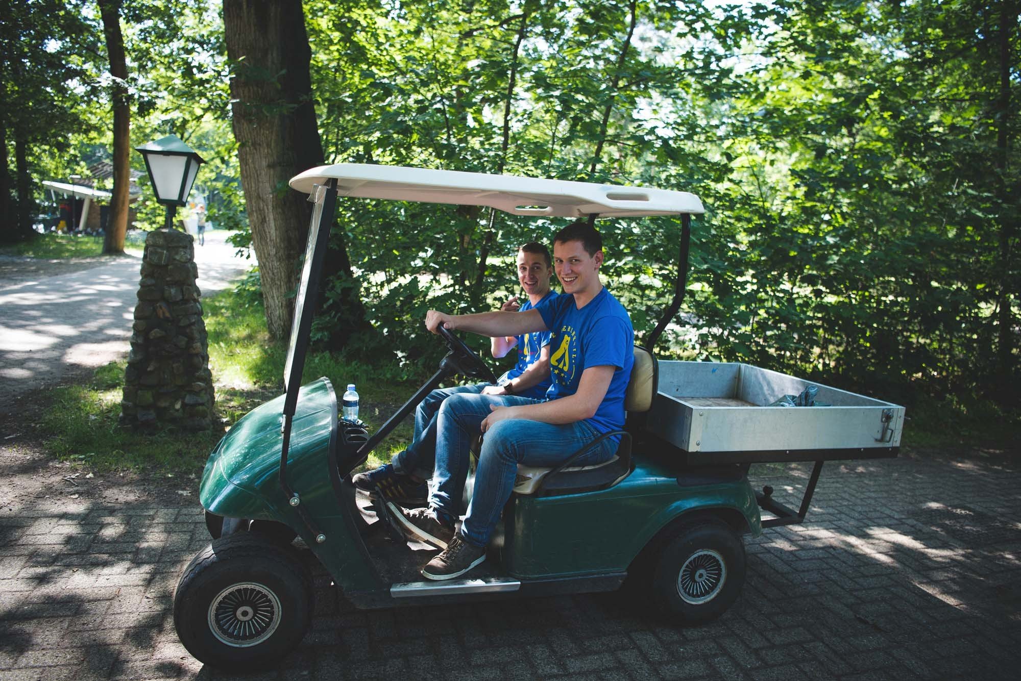 Medewerkers berenkuil 66accc9225bc5